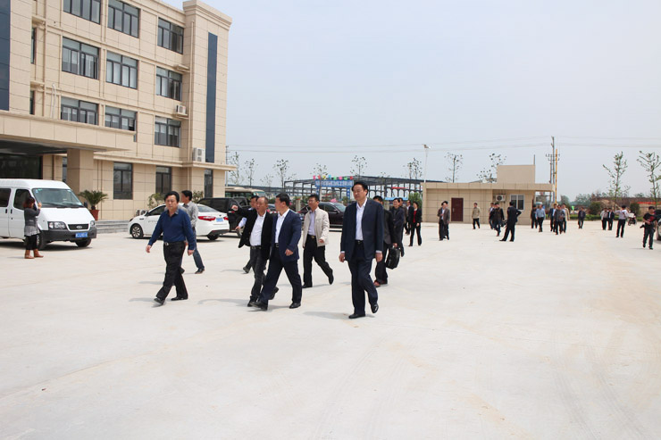 怀远县领导视察蚌埠市联合压缩机制造有限公司